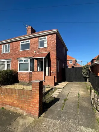 Rent this 2 bed duplex on St Aidan's Avenue in Sunderland, SR2 9SF