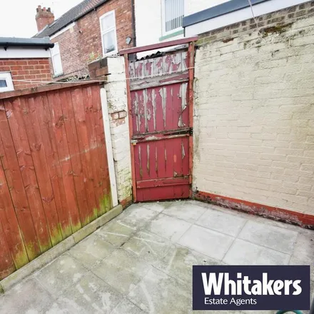 Image 9 - Westbourne Avenue, Hull, HU4 6PY, United Kingdom - Townhouse for rent