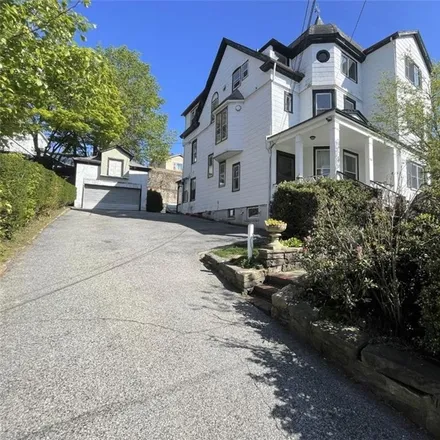 Buy this 8 bed townhouse on 42 Windle Park in Village of Tarrytown, NY 10591