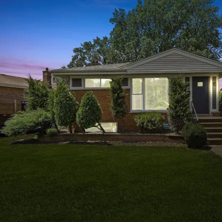 Buy this 3 bed house on 8550 South Kenwood Avenue in Chicago, IL 60619