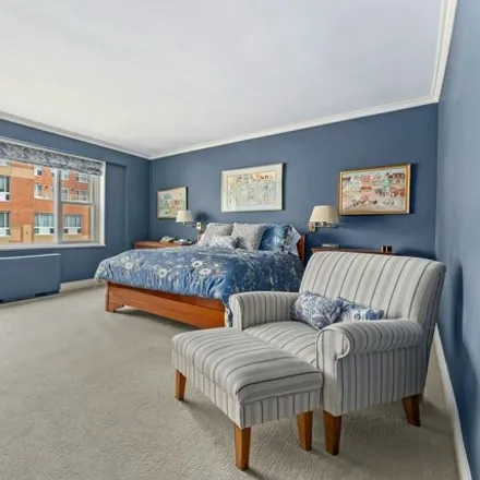 Image 5 - 201 East 79th Street, New York, NY 10075, USA - Apartment for sale