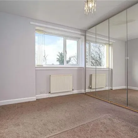 Image 7 - Orchard Court, Thornliebank, G46 7BL, United Kingdom - Apartment for sale