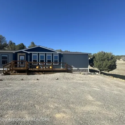 Buy this studio apartment on 1499 Little Big Horn Road in Lincoln County, NM 88312