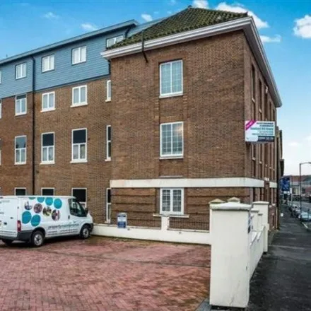 Image 6 - Rowland Hill House, Blackwell Street, Larkhill, DY10 2EA, United Kingdom - Apartment for rent