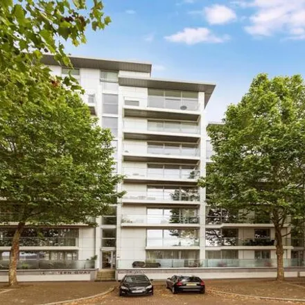 Buy this 2 bed apartment on Iceland Place in London, SE16 7AB