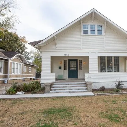 Rent this 2 bed house on 1843 Oliver Avenue in Memphis, TN 38114