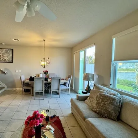 Image 7 - unnamed road, Mangonia Park, Palm Beach County, FL 33407, USA - Townhouse for sale