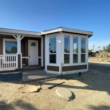 Buy this 3 bed house on 1003 Mc New Court in Kern County, CA 93307