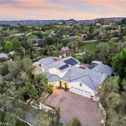 Image 6 - 24999 Kit Carson Road, Hidden Hills, Los Angeles County, CA 91302, USA - House for sale