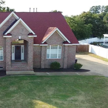 Buy this 4 bed house on 946 Artisan Avenue in Grassfield, Chesapeake