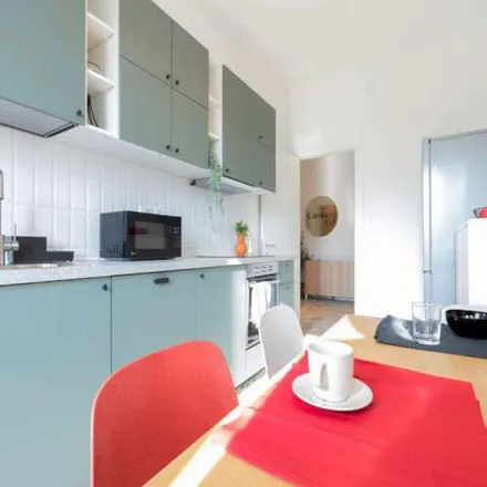 Image 3 - Parcheggio Nizza, Via Luigi Pagliani, 10126 Turin TO, Italy - Apartment for rent