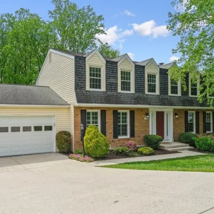 Buy this 5 bed house on 7586 Vogels Way in Newington, Fairfax County