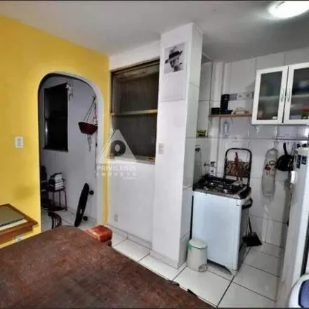 Buy this 1 bed apartment on Via Farani Pasta & Sushi in Rua Barão de Itambi 73, Botafogo