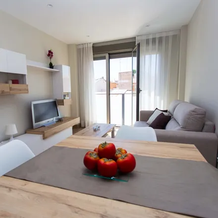 Rent this 1 bed apartment on Peris i Valero - Sapadors in Avinguda de Peris i Valero, 46006 Valencia