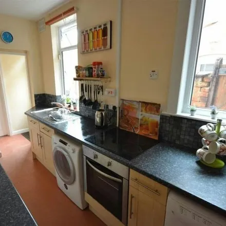 Rent this 3 bed apartment on Bulwer Road in Leicester, LE2 3BW