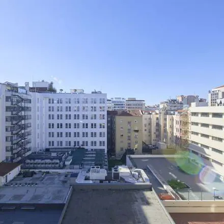 Image 3 - Avenida Defensores de Chaves 83, 1000-120 Lisbon, Portugal - Apartment for rent