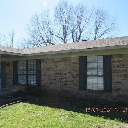 Rent this 2 bed house on 21 Linder Road in Greenbrier, AR 72058