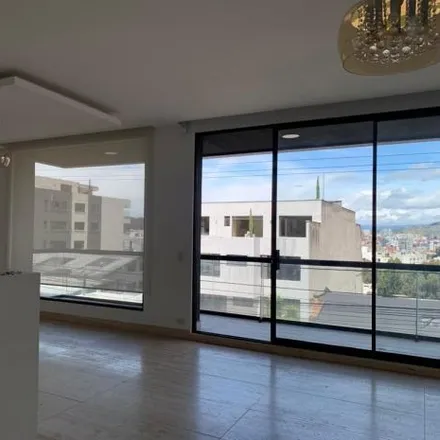 Buy this 3 bed apartment on Hidalgo de Pinto N40-310 in 170104, Quito