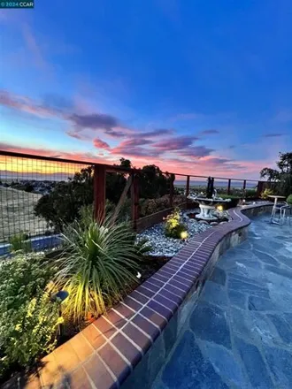 Image 2 - 2022 Rapallo Way, Bay Point, CA 94565, USA - House for sale