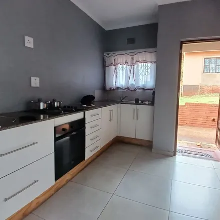 Image 7 - Buchanansirkel, Newcastle Ward 4, Newcastle, 2940, South Africa - Apartment for rent