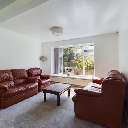 Image 5 - 232 Carter Knowle Avenue, Sheffield, S11 9FT, United Kingdom - Duplex for rent