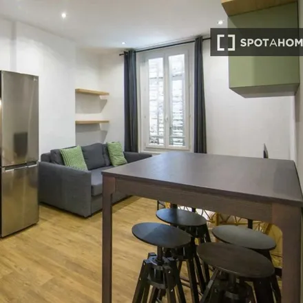 Image 5 - 15 Cours Honoré d'Estienne d'Orves, 13001 1er Arrondissement, France - Apartment for rent