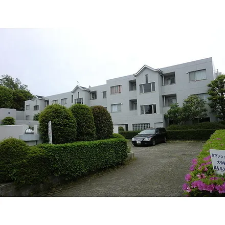 Rent this 3 bed apartment on Sanパーク in Shinmeidori Avenue, Minami-Ogikubo 2-chome