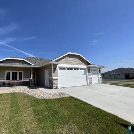 Buy this 2 bed house on East Norway Pine Trail in Pine Lakes Addition, Sioux Falls