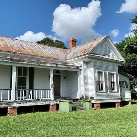 Buy this 4 bed house on 1401 Sterling Road in Franklin, LA 70538