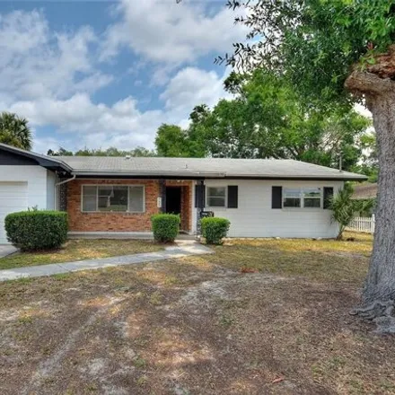 Buy this 3 bed house on 779 Oleander Drive Southeast in Winter Haven, FL 33880