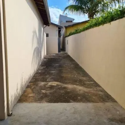 Rent this 2 bed house on Rua Luiza Lopes Garcia in Jardim Santana, Hortolândia - SP