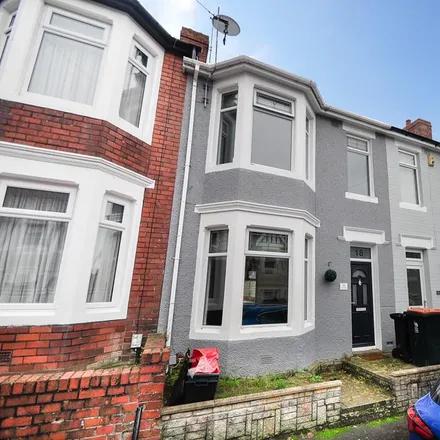 Rent this 3 bed townhouse on 348 Caerleon Road in Caerleon, NP19 7BJ