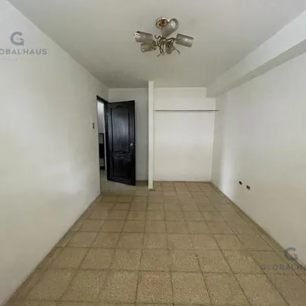 Image 2 - Despensa Jhon Jairo, Riobamba, 090312, Guayaquil, Ecuador - Apartment for sale
