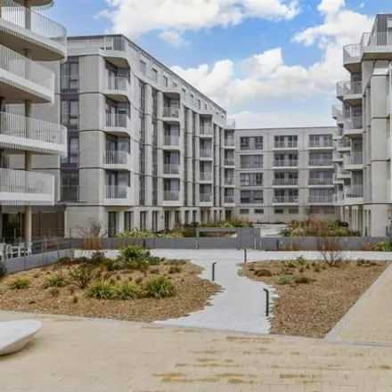 Buy this 2 bed apartment on Bayside Horizon in Merton Road, Worthing