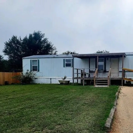 Image 1 - 699 South 9th Street, Stockdale, Wilson County, TX 78160, USA - Apartment for sale