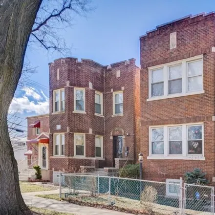 Buy this 7 bed house on 10238 South Eberhart Avenue in Chicago, IL 60628