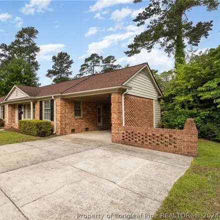 Image 3 - 5140 Waterbury Drive, Fayetteville, NC 28311, USA - House for sale