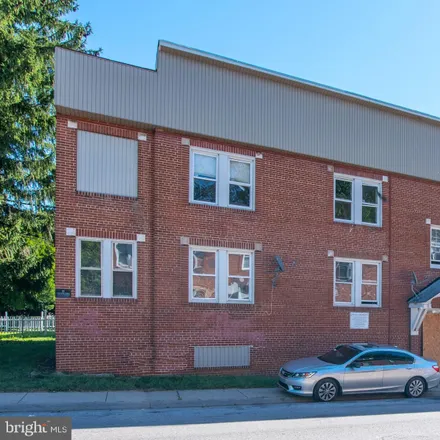 Buy this studio house on 3915 Barrington Road in Baltimore, MD 21207