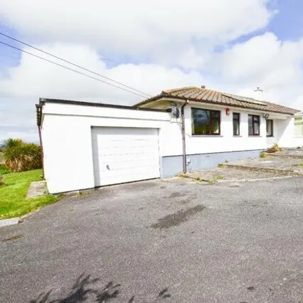 Rent this 3 bed house on Mount Ambrose in Redruth, TR15 1SB
