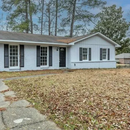 Buy this 3 bed house on 1334 Kings Mountain Road in Columbus, GA 31907