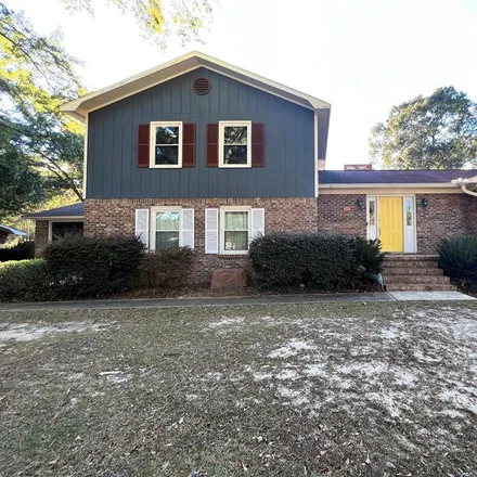 Buy this 4 bed house on 639 Farrah Circle in Harwood Heights, Dothan