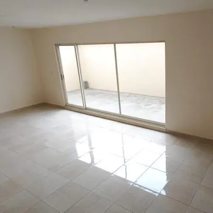 Rent this studio house on Mercado de Abastos Estrella in Calle Eje Sur, 64510 San Nicolás de los Garza