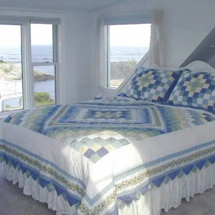 Rent this 1 bed condo on Ogunquit in ME, 03907