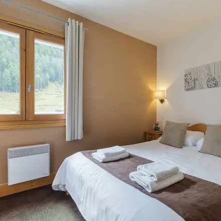 Rent this 2 bed apartment on Route de barberine in 74660 Vallorcine, France