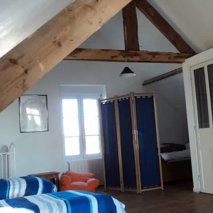 Rent this 3 bed house on Guilvinec in Finistère, France