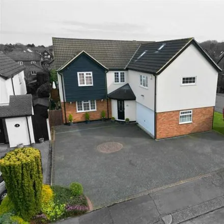 Buy this 6 bed house on Carson Road in Billericay, CM11 1SA