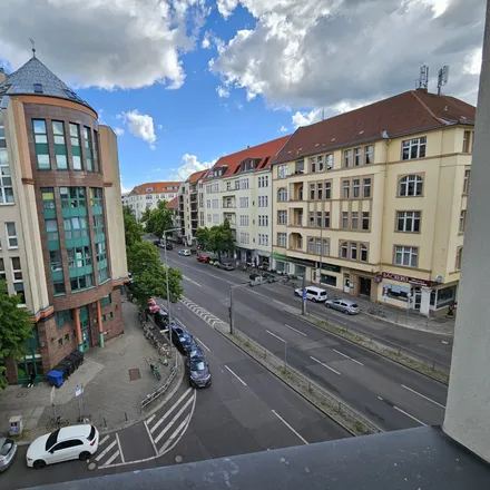 Rent this 6 bed apartment on Brandenburgische Straße 26 in 10707 Berlin, Germany