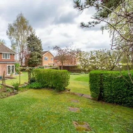 Buy this 4 bed house on Golf Club in Stevenage Road, Knebworth