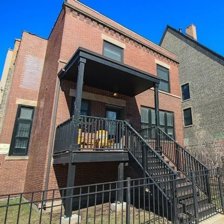 Rent this 5 bed house on 1338 North Damen Avenue in Chicago, IL 60622