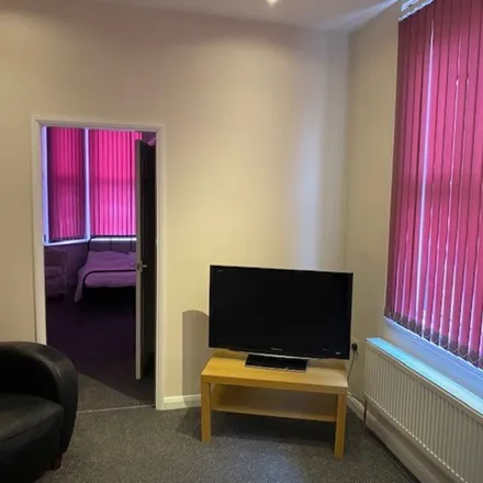 Image 3 - High Road, Doncaster, DN4 8PH, United Kingdom - Apartment for rent